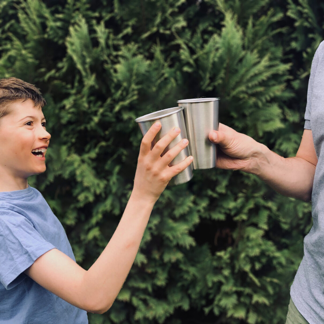 Der Edelstahlbecher, der bei uns überlebt hat